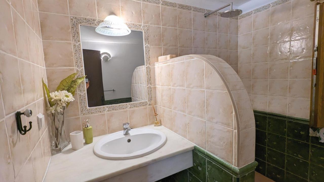 Casa Do Palmeiral - Hoom B&B Montes de Cima Eksteriør bilde